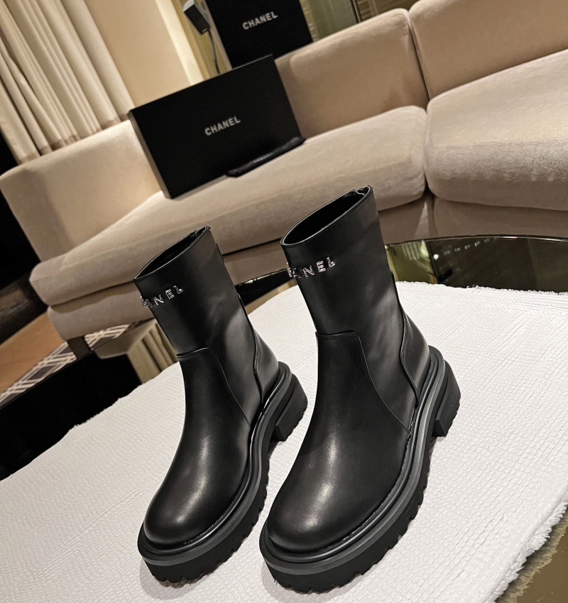 Ch*el high heels